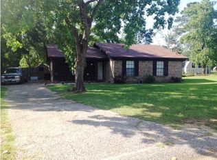 6814 Somerset Dr N, Mobile, AL 36619