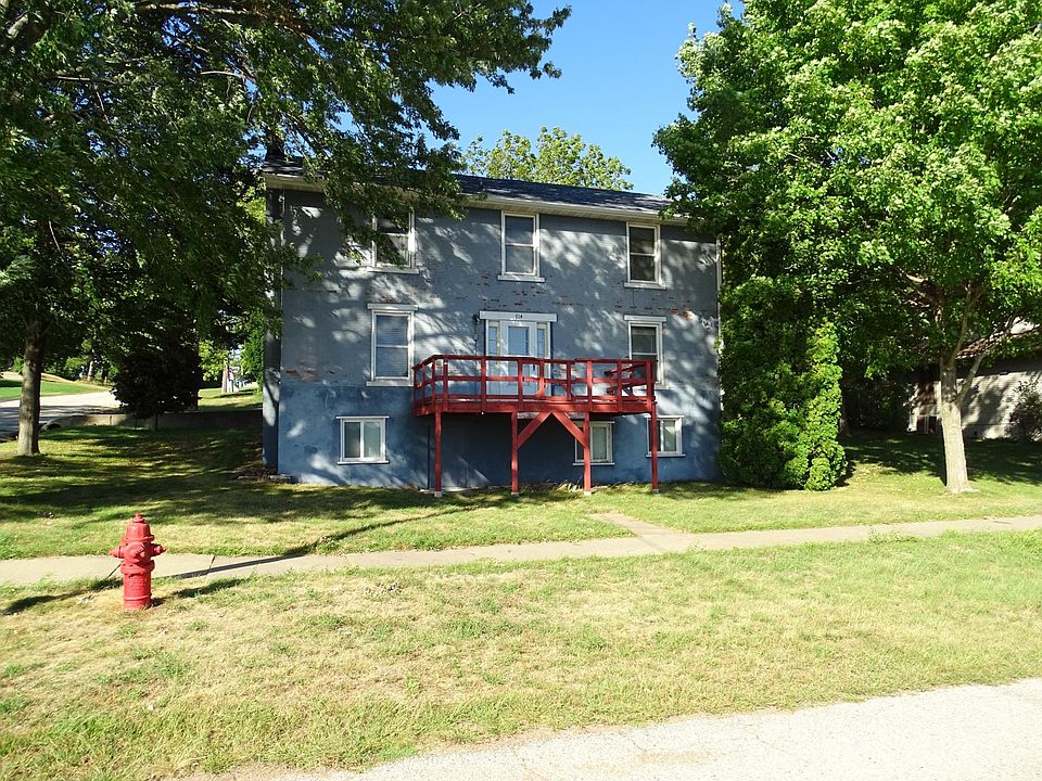1st image of 714 1st St