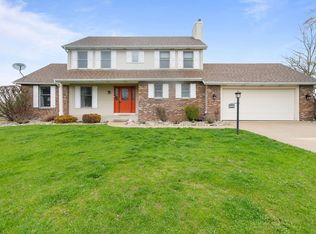 59600 Saturn Ct, South Bend, IN 46614