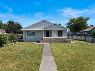 104 Armistead Ave, Richland, WA 99352