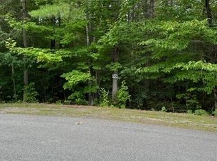 19 Grant Rd, Orono, ME 04473