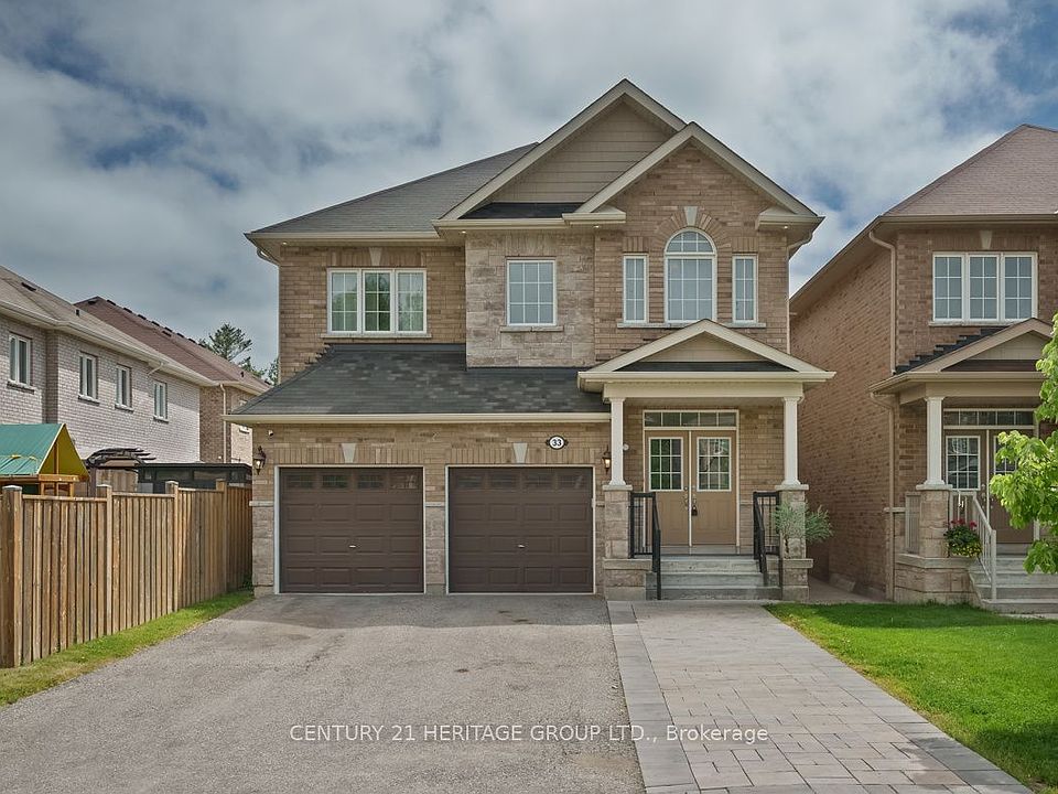 1st image of 33 Prosser Cres