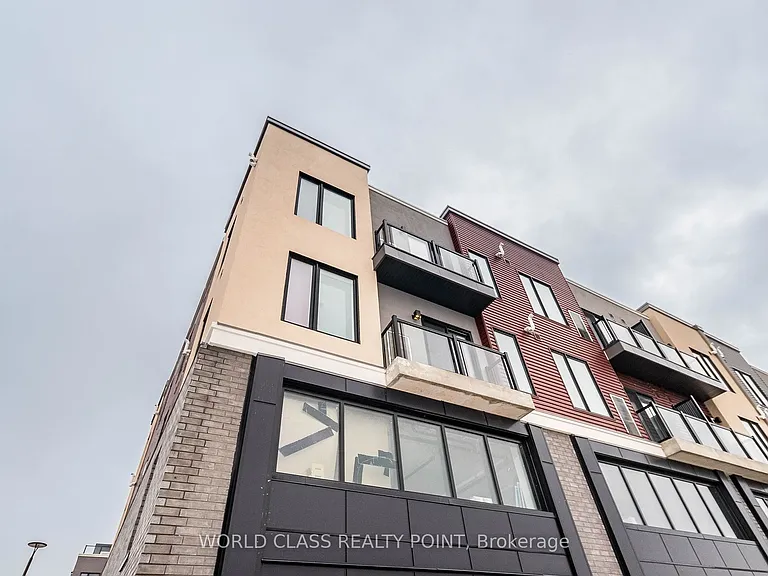 3401 Ridgeway Dr #422 — Photo 1