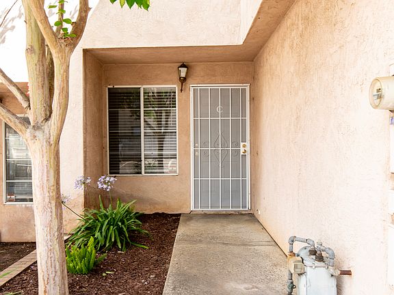 4th image of 1023 S Mollison Ave S #C