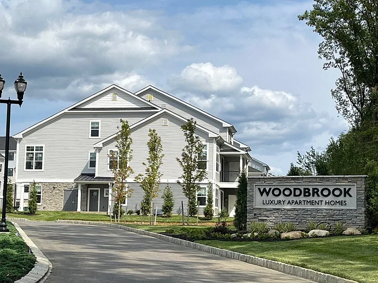Woodbrook at Randolph — Photo 19