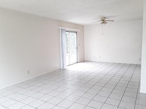 1st image of 13624 Doty Ave
