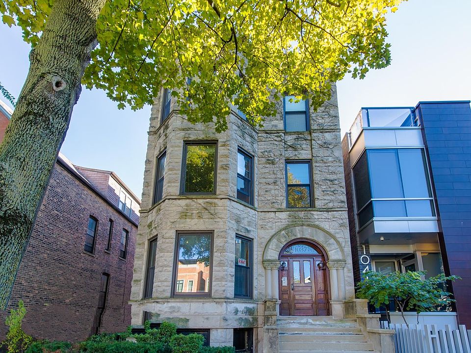 1st image of 1037 W Wellington Ave APT 2