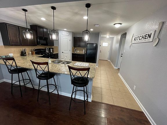 4th image of 196 Jolie Cir
