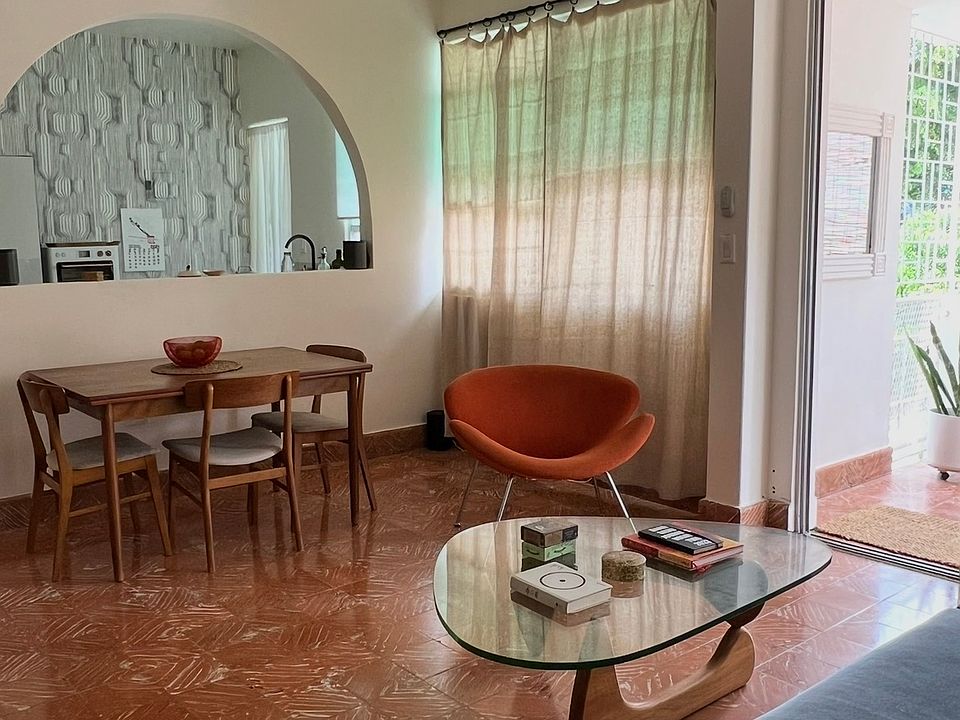 1st image of 173 Calle Del Parque