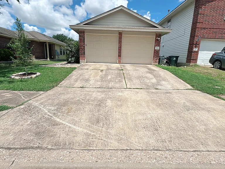 3302 Etheredge Dr — Photo 1