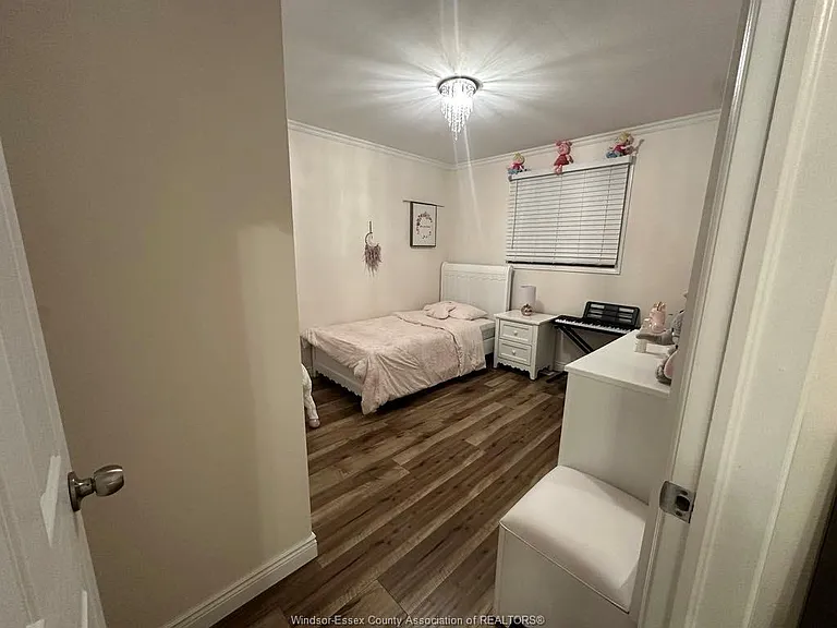 7929 Hawthorne Dr — Photo 26