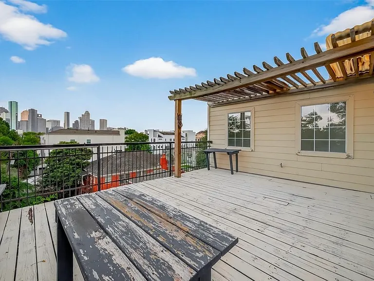 1001 Stanford St — Photo 18