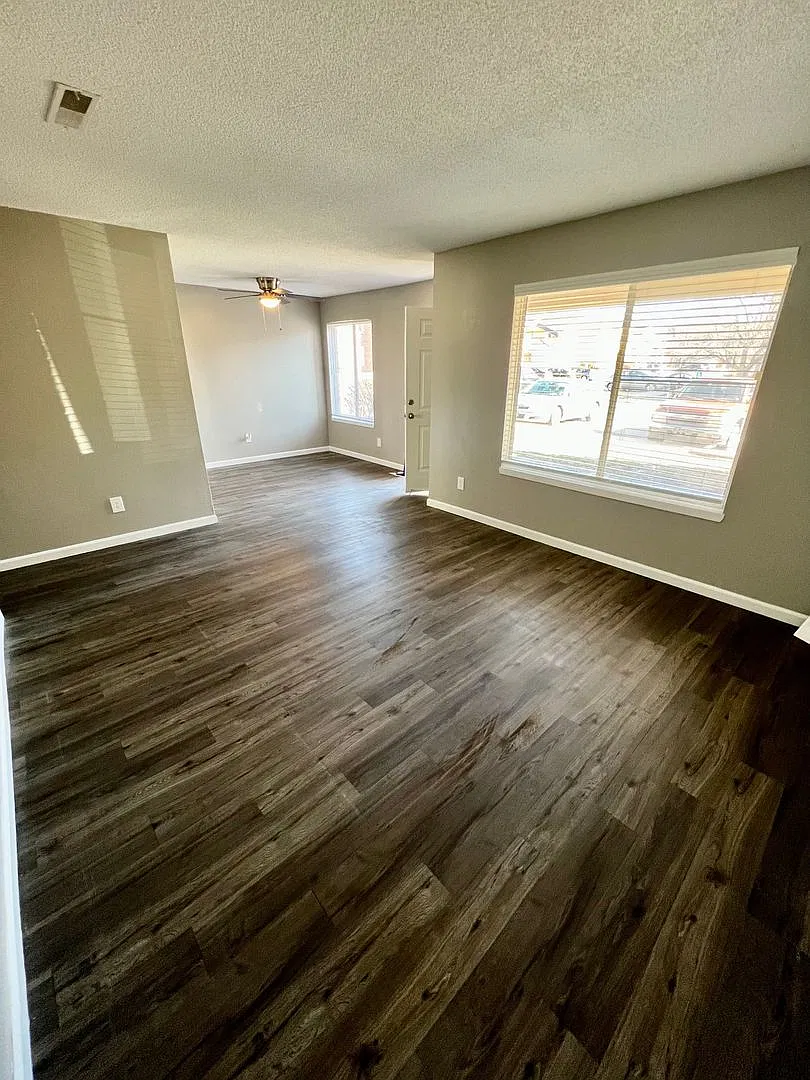 Park Meadows Apartments | Modern Living with High-Speed Internet in East Wichita, Kansas — Photo 4