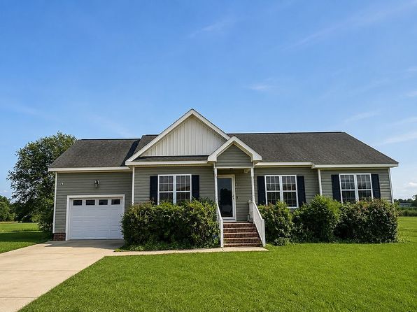 200 Labrador Ct