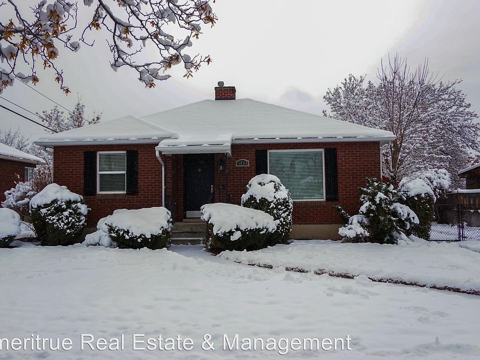 1st image of 1800 E Blaine Ave