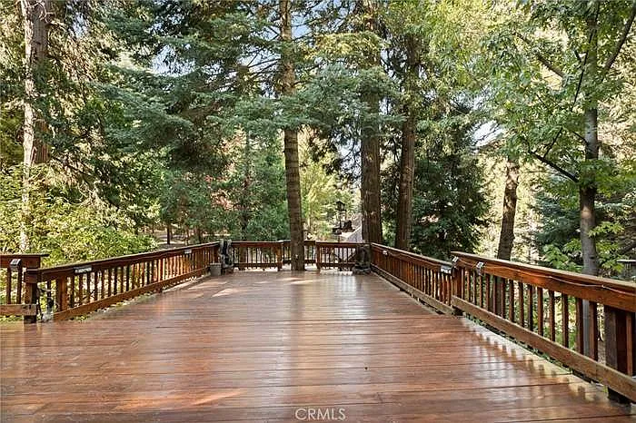 637 Crest Estates Ct — Photo 19