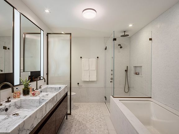 3rd image of 39 W 23rd St APT 18A