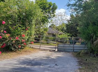 1370 11th St SW, Naples, FL 34117