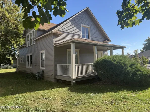 9 Hall Ave, Yakima, WA 98902
