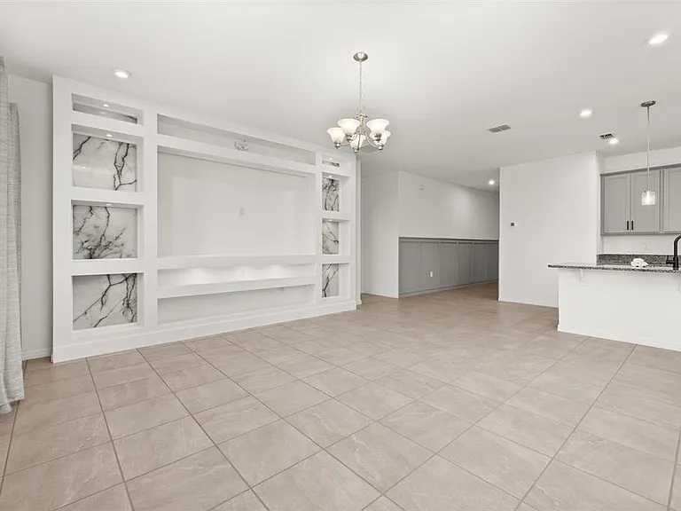 1123 Patriot Loop — Photo 15