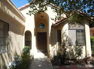 11647 Locust Ln, Apple Valley, CA 92308