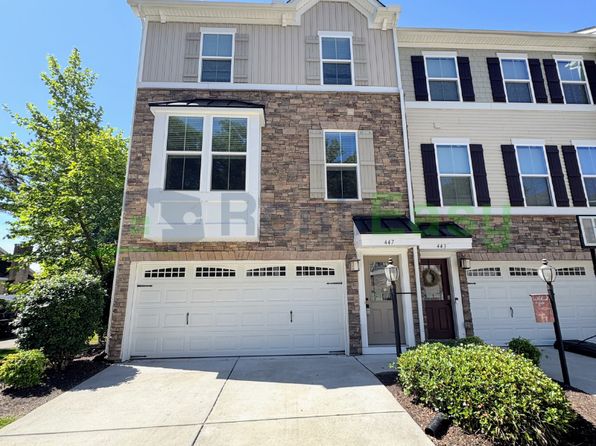 447 Covington Ct