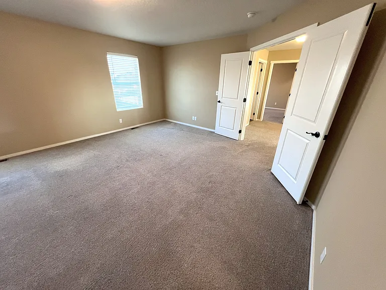 4605 W Magrath Dr — Photo 59