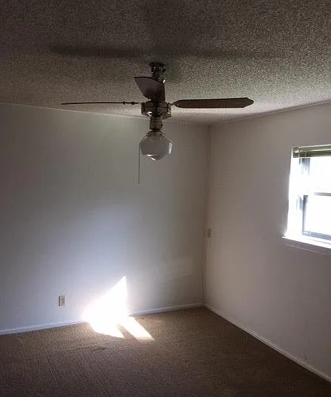 558 Artemis Dr — Photo 22