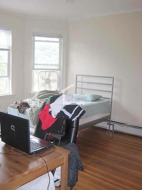 2nd image of 785 Washington St #3SMN