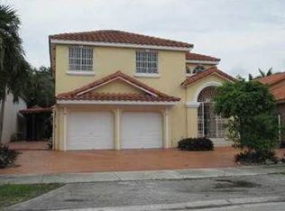 8770 NW 153rd Ter, Miami Lakes, FL 33018