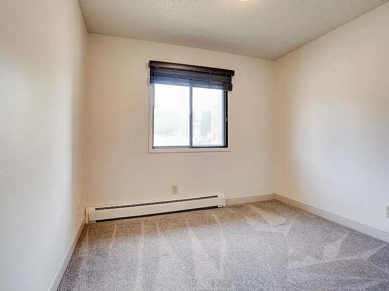 1601 Aber Avenue — Photo 8