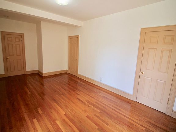 5th image of 148 37th St #3