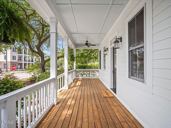5th image of 1011 Calhoun Street