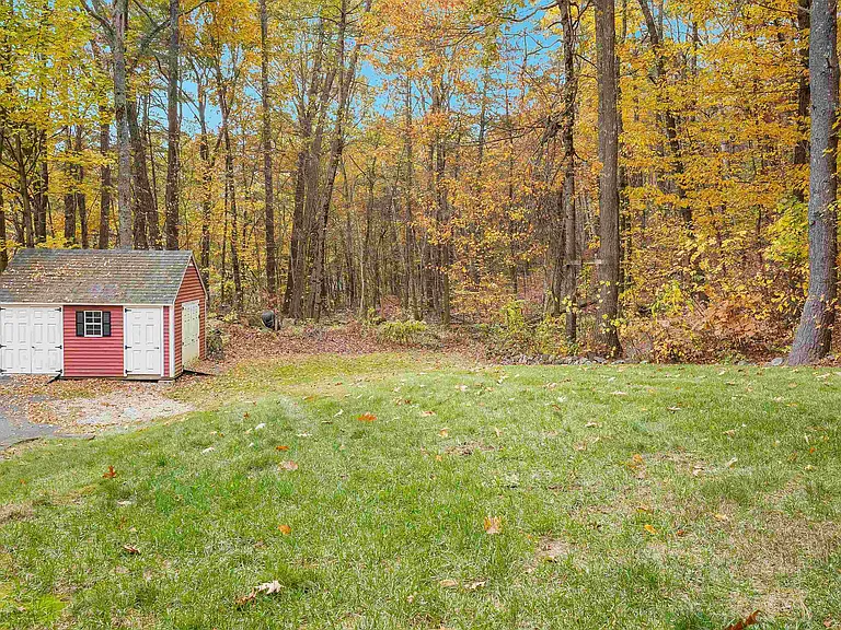 13 Bear Hill Rd — Photo 44