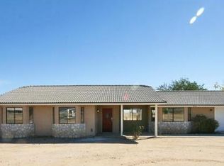 10975 Sonora Rd, Phelan, CA 92371