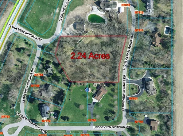 Ledgeview Springs Dr, Fond Du Lac, WI 54937