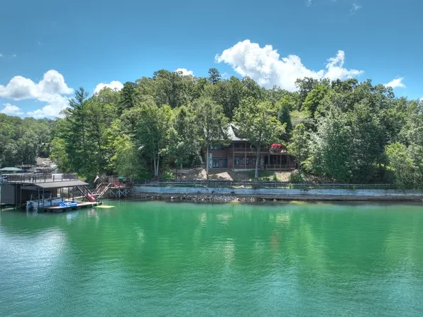 146 Charlotte Cir, Morganton, GA 30560