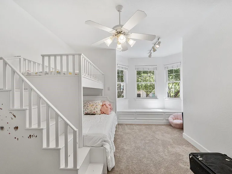 621 Somerset Dr — Photo 25