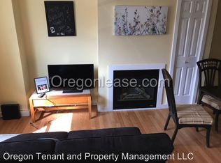 1635 Patterson Aly APT 2, Eugene, OR 97401