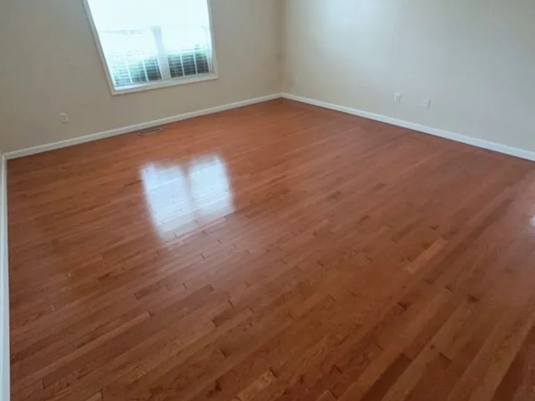 7008 Brittney Cir — Photo 14
