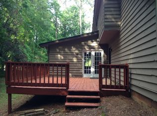 1192 Garden Pl, Norcross, GA 30093