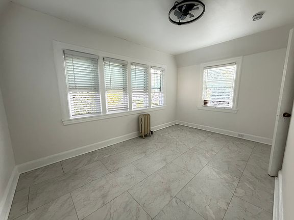 5th image of 159 E Lincoln Ave APT 2