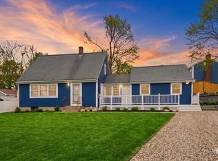 6 Cardinal Rd, Danvers, MA 01923