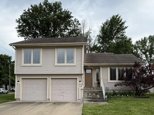 11533 E 74th Street Ct, Raytown, MO 64133