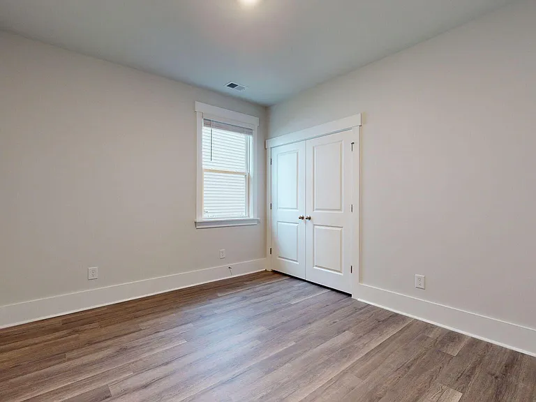 510 Edgewater Way — Photo 24