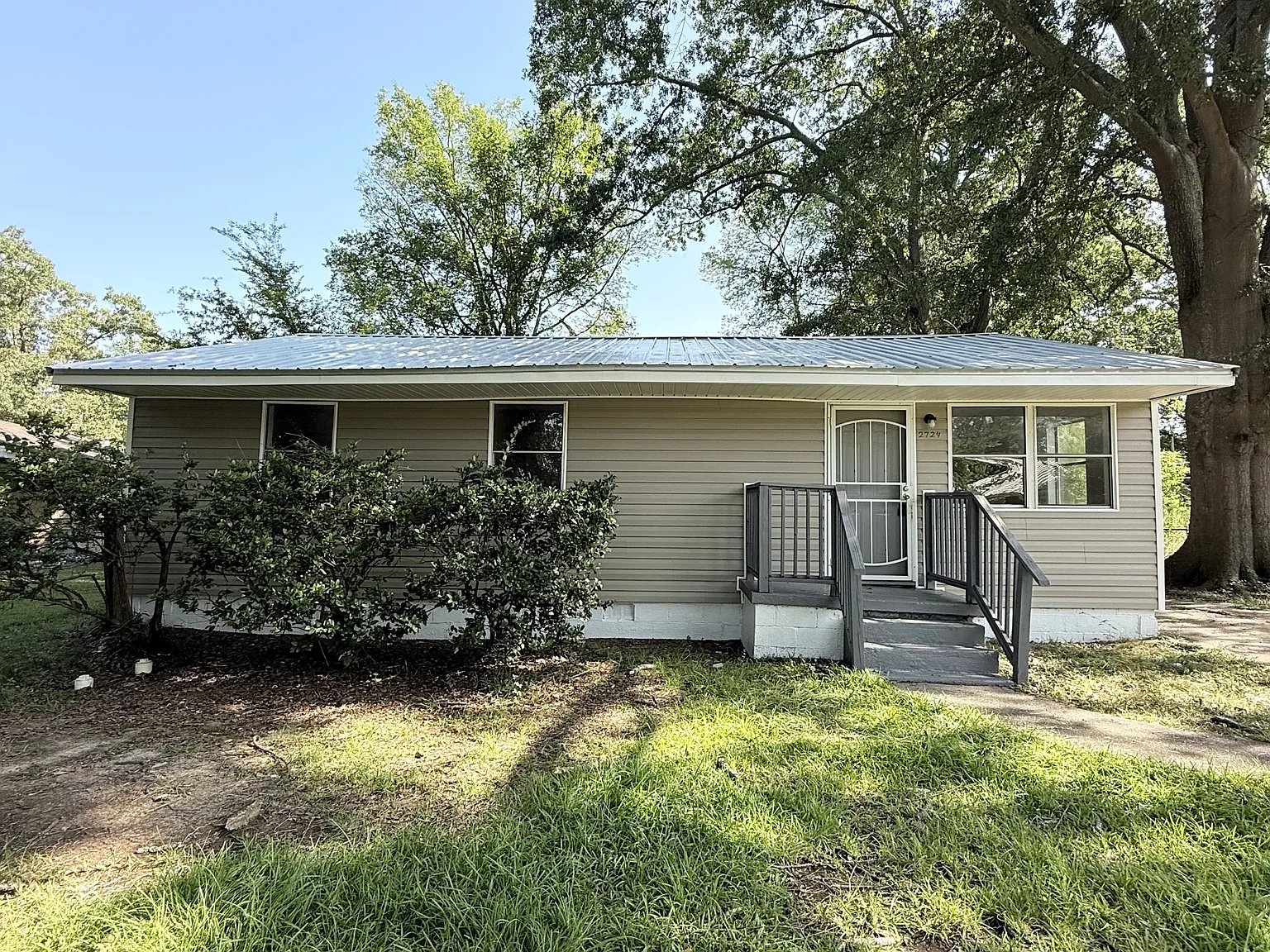 2724 Lee Avenue Southwest - 1 — Photo 1