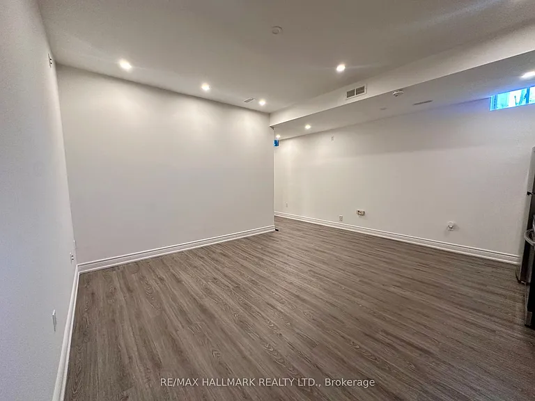 91 Greenbank Dr #BASEMENT — Photo 5