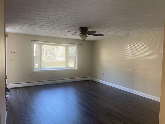 4th image of 15 Olympia Avenue #1