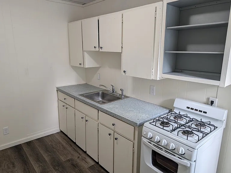 507 S Main St #2 — Photo 12
