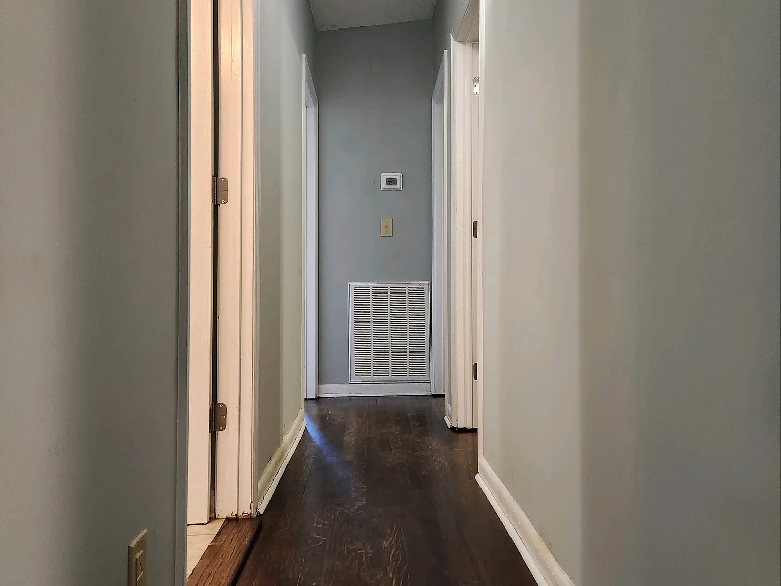 4 bed, 1436 sqft, $1,500 — Photo 3